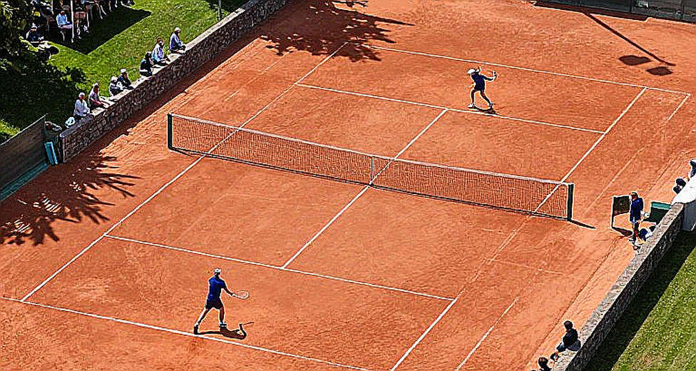 Alcaraz vào bán kết Japan Open: Chiến thắng 82 phút và câu hỏi cổ tay chưa có lời đáp