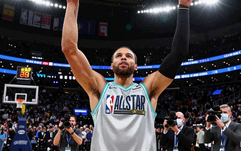 Minicamp Offseason Của Lakers Tại Slovenia: Luka Doncic Dẫn Dắt Xây Dựng Tinh Thần Đội Bóng Sau Rebuild Minicamp Offseason Của Lakers Tại Slovenia: Luka Doncic Dẫn Dắt Xây Dựng Tinh Thần Đội Bóng Sau Rebuild