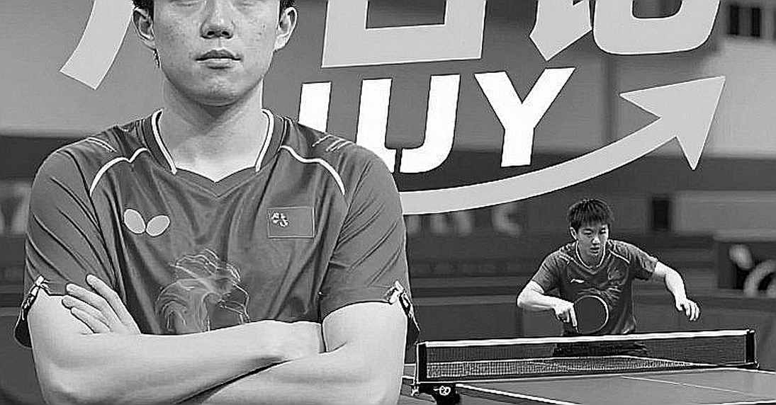 Căn phòng trống của esports: chín chiều phân tích, không một dòng dữ liệu