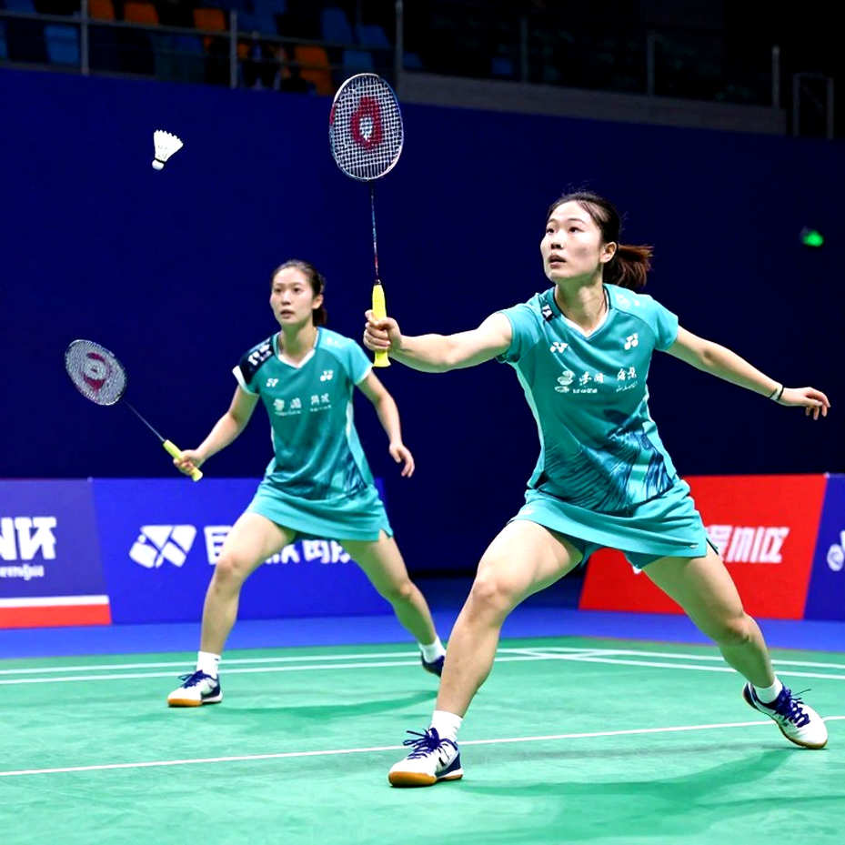 Hoàng Luân, lưỡi kéo treo lơ lửng và bài toán xác suất của T1