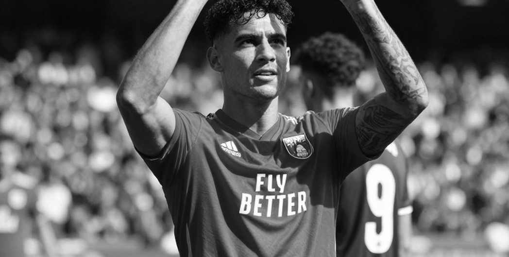 Ronaldo rời trại giữa đêm, án treo giò và cú quay xe của Liên đoàn Bồ Đào Nha